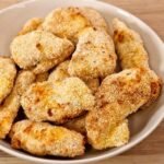 Parmesan Hänchen-Nuggets im Airfryer backen