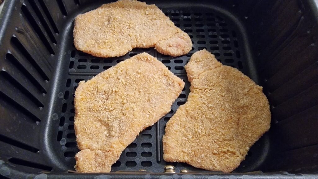 Schnitzel braten in der Heißluftfritteuse