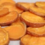 Süßkartoffel Scheiben auf dem Teller