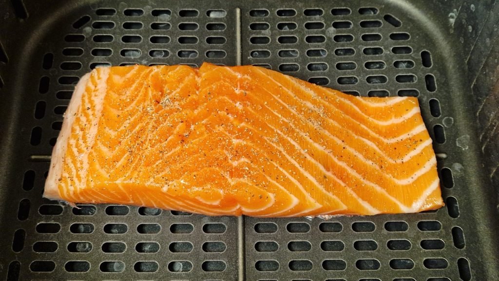 Lachs im Airfryer Ein himmlisches Gericht einfach zubereitet Meine Heißluftfritteuse