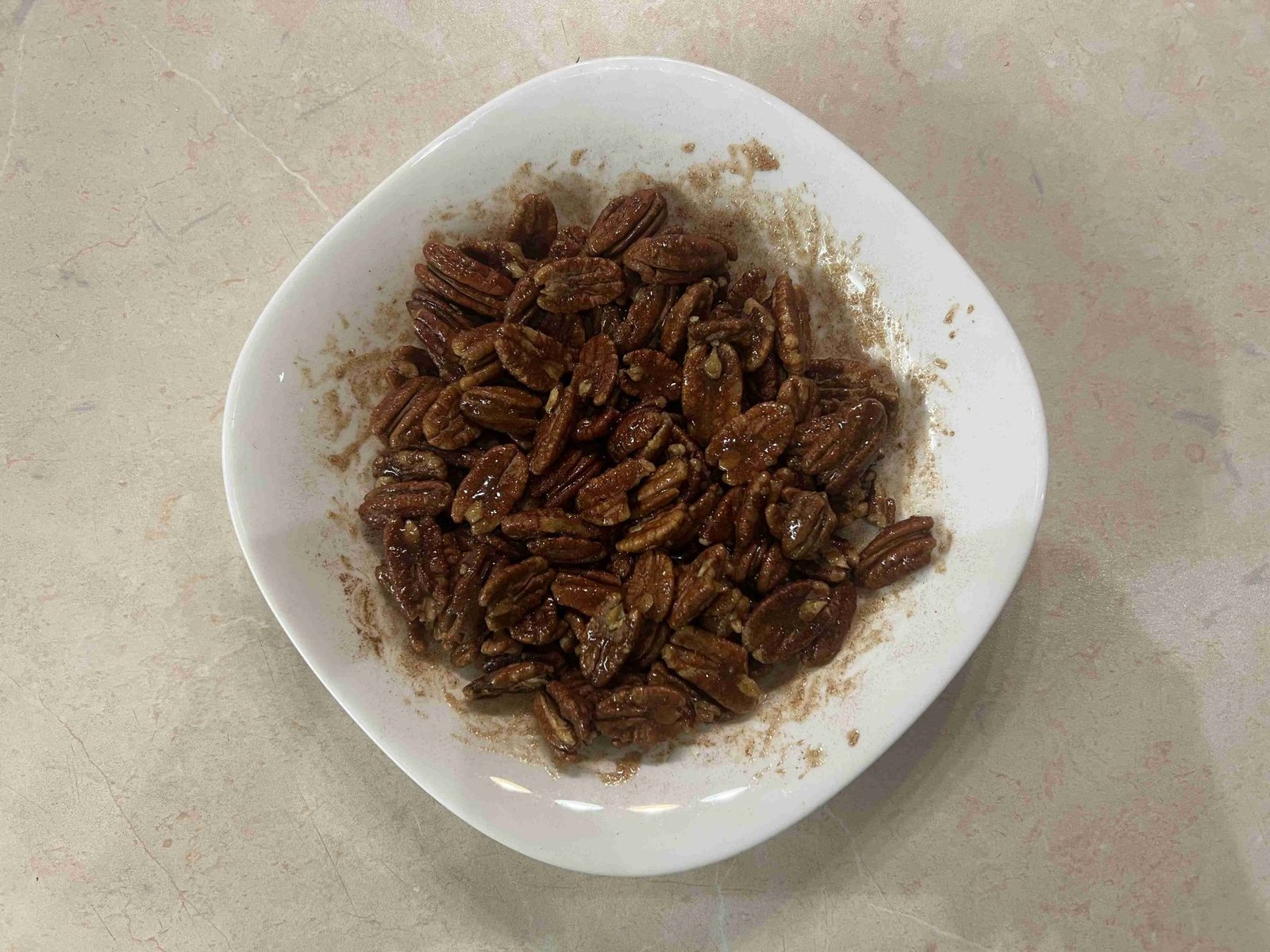 Geröstete Pekannüsse im Airfryer - Meine Heißluftfritteuse Geröstete Pekannüsse im Airfryer - Meine Heißluftfritteuse