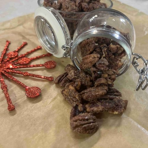 Geröstete Pekannüsse im Airfryer - Meine Heißluftfritteuse