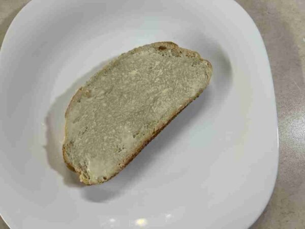 Offenes Schinkensandwich im Airfryer