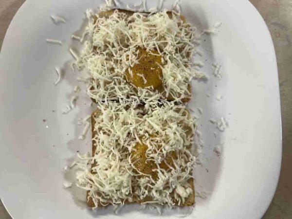 Toastbrot mit Ei im Airfryer