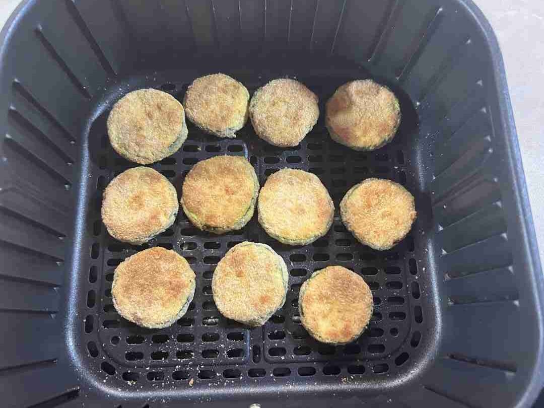 Panierte Zucchini im Airfryer - Meine Heißluftfritteuse