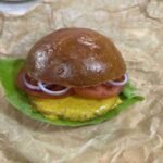 Gefrorene Cheeseburger in der Heißluftfritteuse